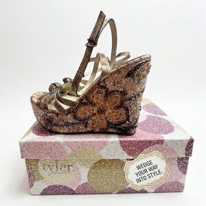 Y2K Richard Tyler Floral High Cork Wedge Sandal Gold Bronze Embroidery Beads 7.5